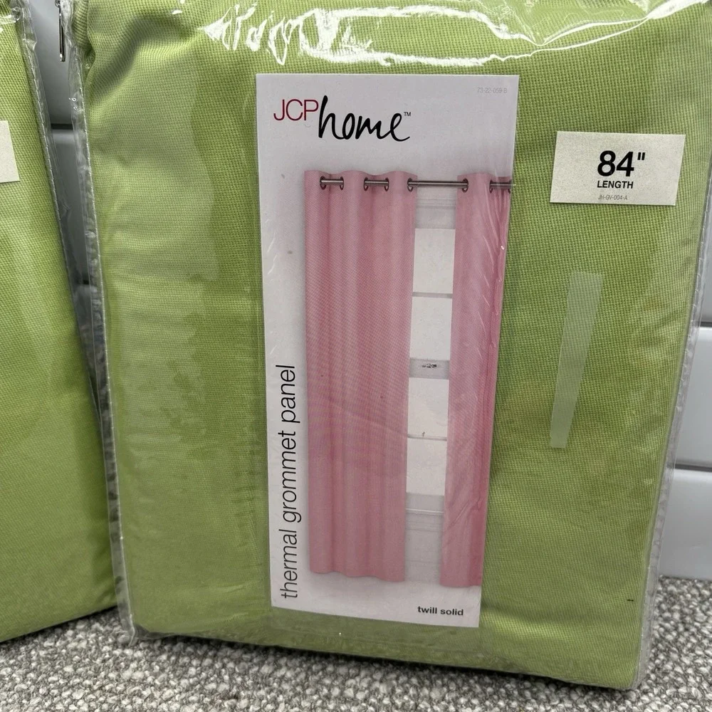 JC Penney Grommet Curtains Set Of 2 Panels New Split Pea Color 40 X 84 NOS VTG‎
